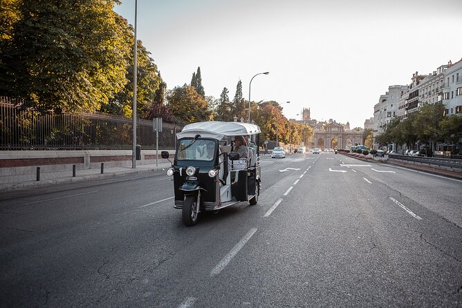 Welcome Tour to Madrid in Private Eco Tuk Tuk - Cancellation Policy and Refund Information