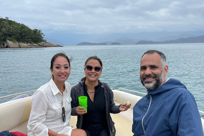 4h or 8h Boat Tour Through the Islands of Ubatuba - Key Points