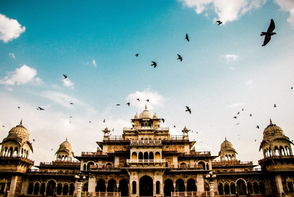 12 Day Golden Triangle Tour With Khajuraho & Varanasi - Jaipur Sightseeing Highlights