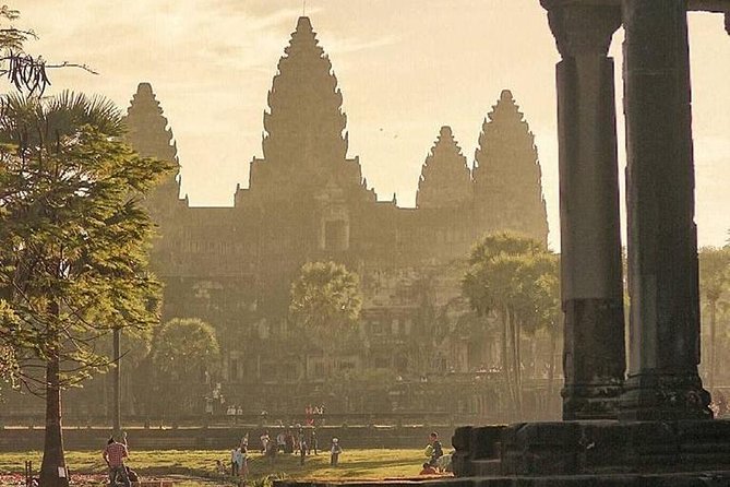 2-Day Angkor Wat, Ta Prohm, Bayon Temples & Tonle Sap Lake Tour - Booking Information and Pricing