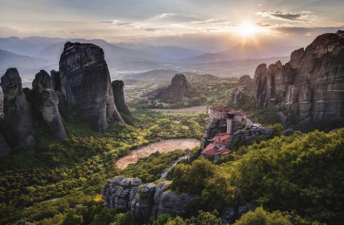 2 Day Private Tour of Meteora & Thermopylae From Athens - Group Size and Pricing