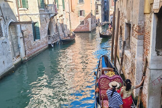 2 Days Venice Private Tour Italy From Vienna With Gondola Trip - Customer Support Contacts
