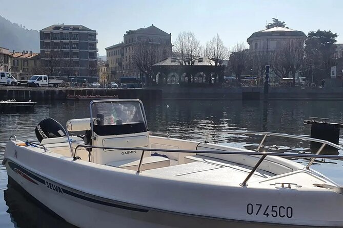 2 Hours Boat Rental Without License 40hp Engine on Lake Como - Common questions