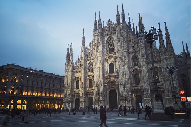 2-Hours Duomo of Milan Guided Experience With Entrance Tickets - Support and Contact