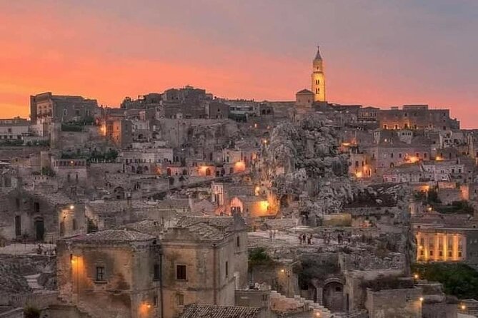2h Night Walking Tour With Guide and Entrance Fees in Matera - Review Highlights