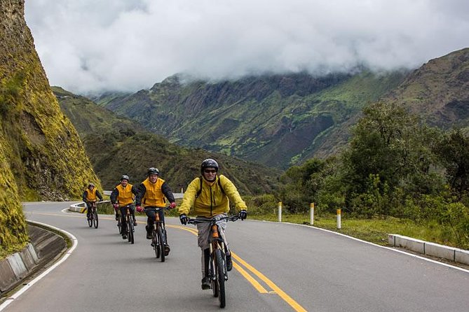 4-Day Inca Jungle Adventure Hike Mountain Biking, Rafting and Zipline Options - Booking Information