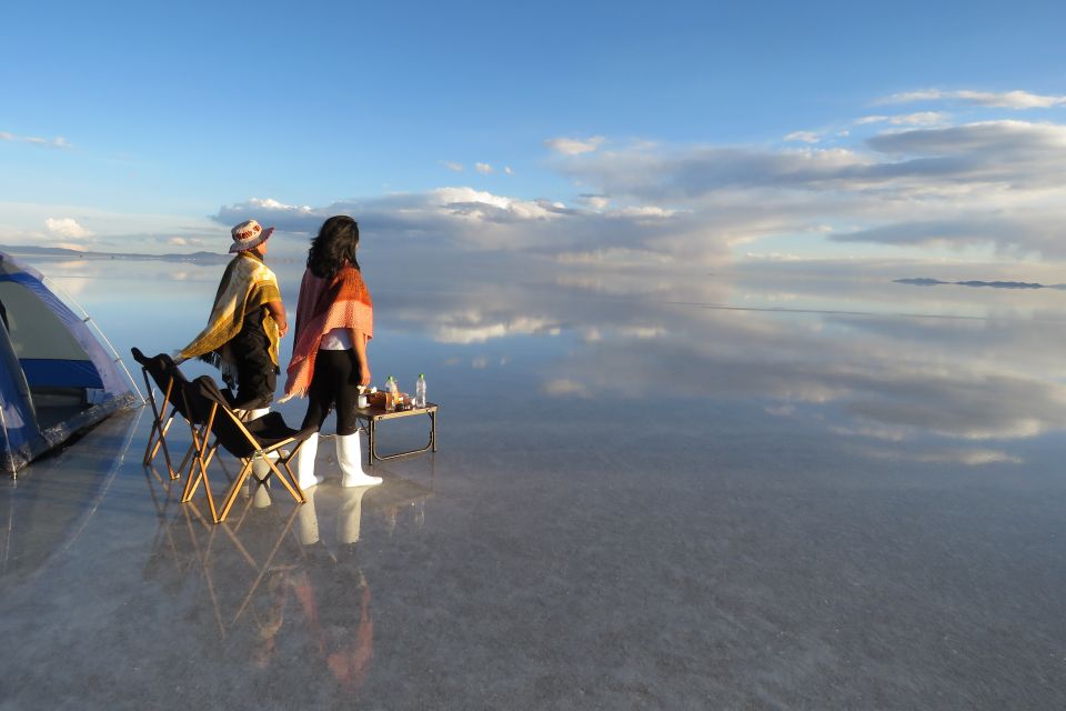 4 Days Bolivia: Group Tour With English Guide From La Paz - Transport and Accommodation