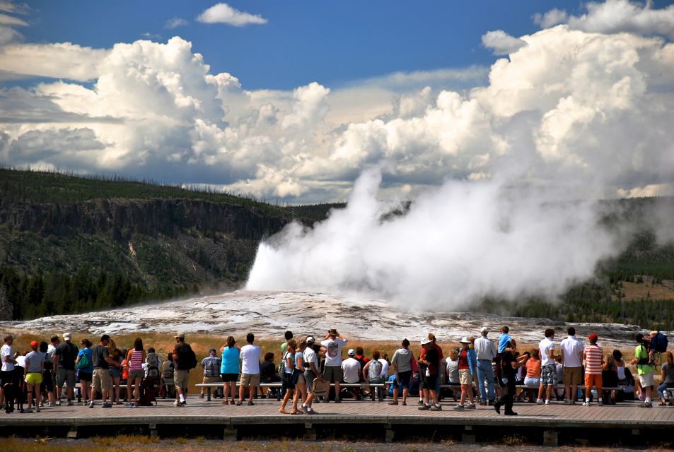 7-Day Yellowstone National Park Rocky Mountain Explorer - Logistics Information