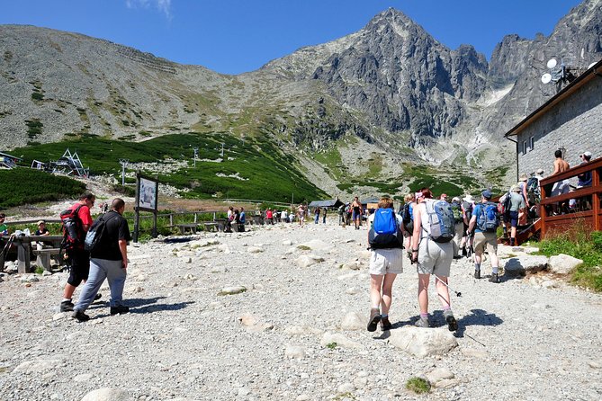 8 Days Short Group Walking Tour in High Tatras From Bratislava - Day 5: Vysoke Tatry Exploration