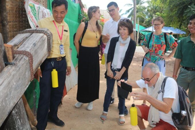 A Morning in the Cambodian Countryside - Common questions