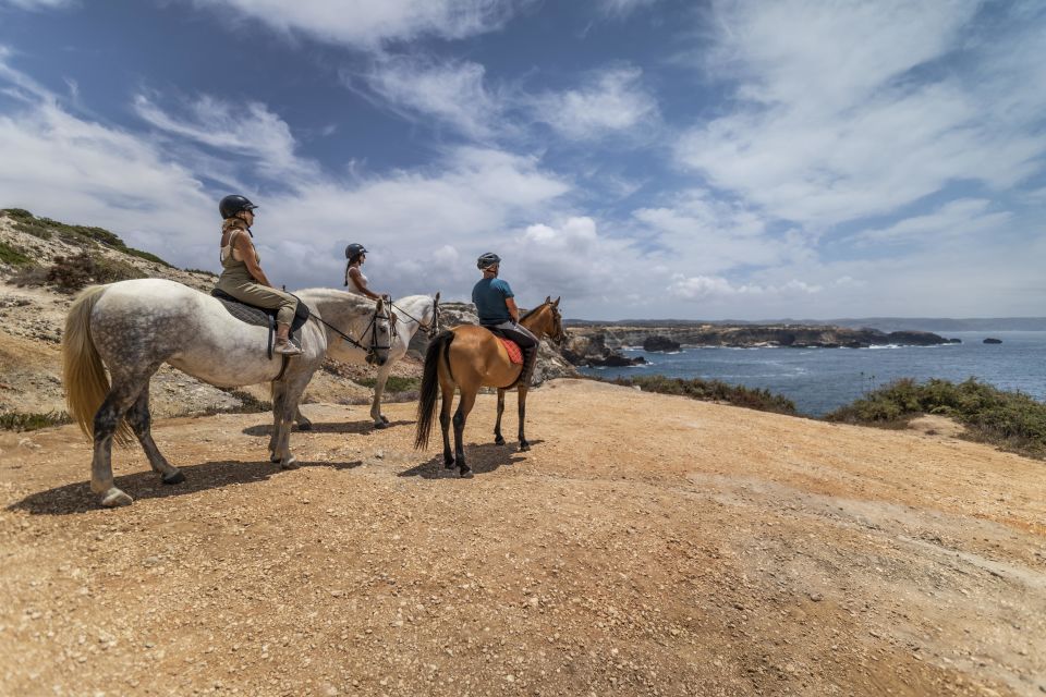 Algarve: 1-Hour Carrapateira Horseback Riding Tour - Language and Communication