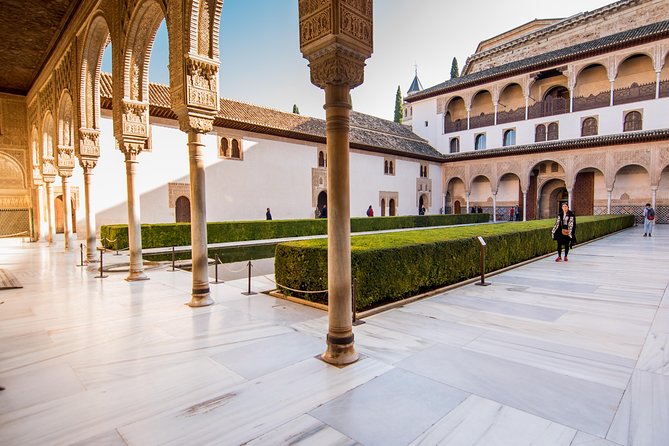 Alhambra Palace and Albaicin Tour With Skip the Line Tickets From Seville - Inclusions and Services