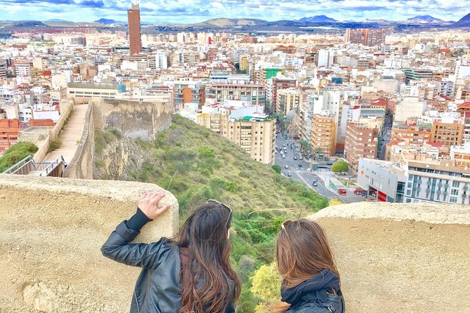 Alicante Historic Small Group Tour With Tapas Tasting - Tapas Tasting Experience