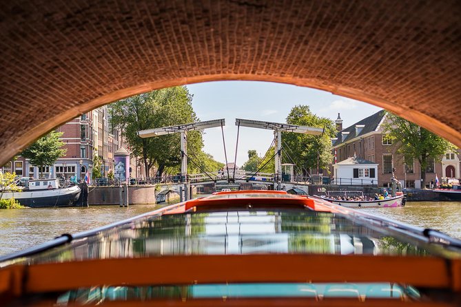 Amsterdam 1 Hour Canal Cruise From Central Station - Last Words