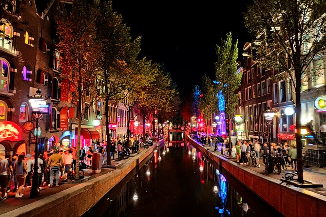 Amsterdam Red Light District Group Walking Tour - Customer Service and Feedback