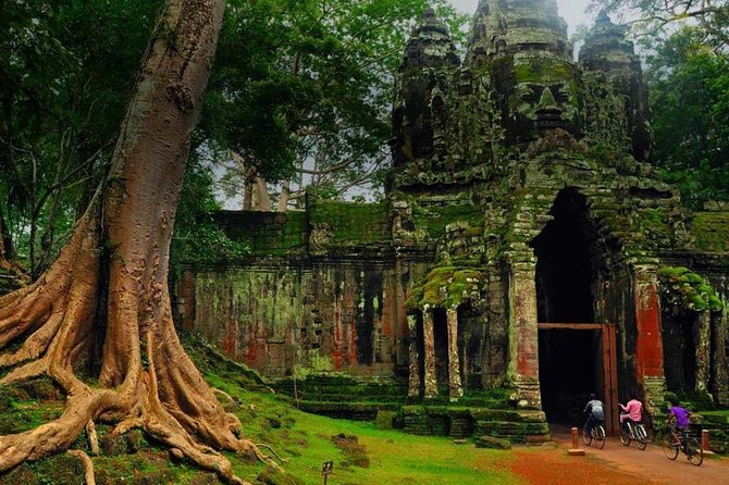 Angkor Wat Temples Tour With Entrance Ticket and Lunch - Customer Reviews