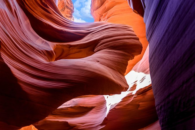 Antelope Canyon and Horseshoe Bend Small Group Tour - Common questions