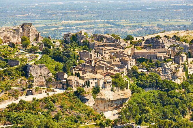 Arles, Les Baux and Saint-Remy Villages Full Day Trip From Aix - Common questions