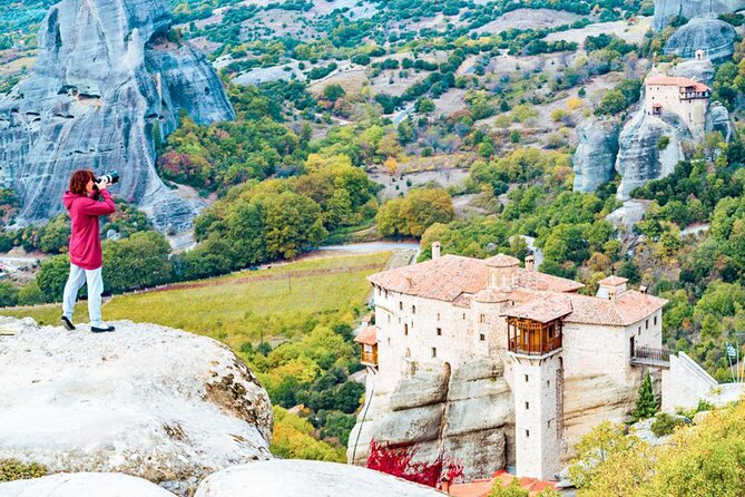 Athens to Meteora Daytrip by Train in Spanish Language - Local Agency - Train Service Disruption