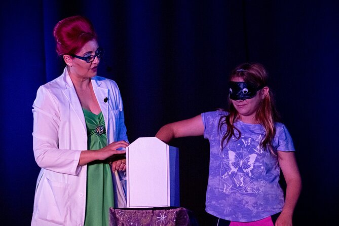 Award-Winning Magic Show at The Magicians Agency Theatre - Reviews and Ratings