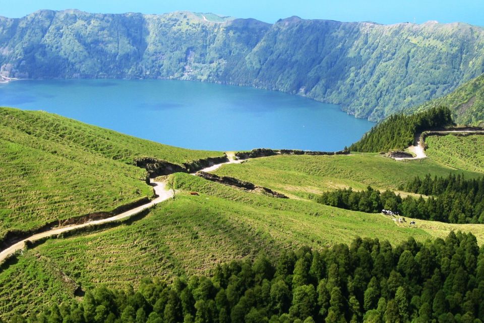 Azores: Sete Cidades Scenic Jeep Tour From Ponta Delgada - Booking Information