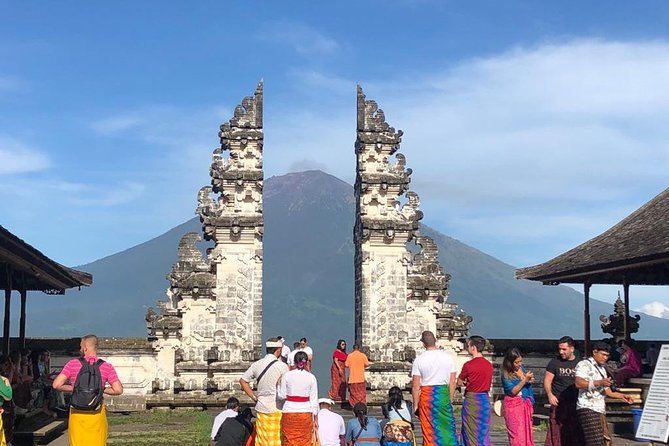 Bali Instagram Tour - Lempuyang Bali Gate of Heaven - Complimentary Services