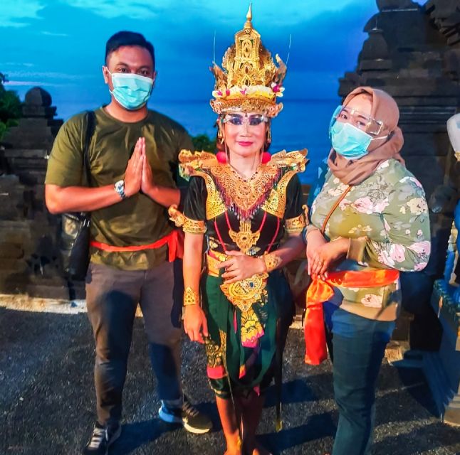 Bali: Skip-the-line Uluwatu Temple and Kecak Fire Dance Tour - Booking Information