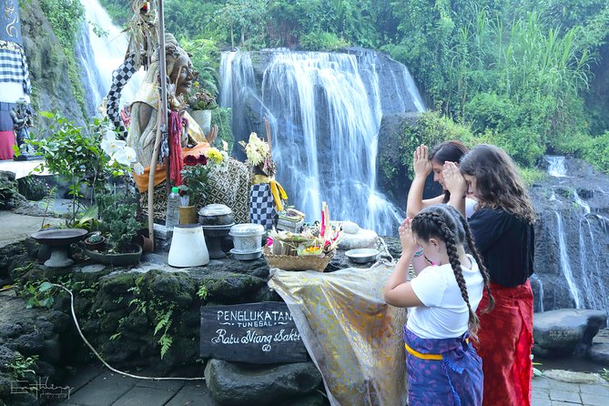 Balinese Village Small-Group Tour With Meals and Blessing  - Kuta - Spiritual Blessing Ritual
