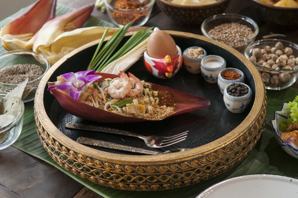Bangkok: Hands-on Thai Cooking Class and Market Tour - Additional Details