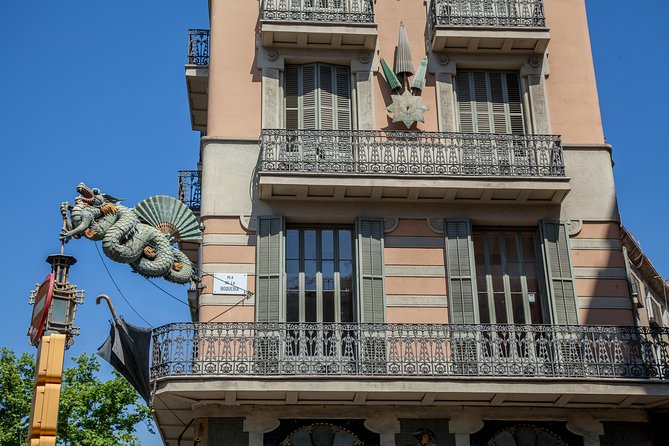 Barcelona Gothic Quarters Deepest Secrets & Sangria - Tour Details