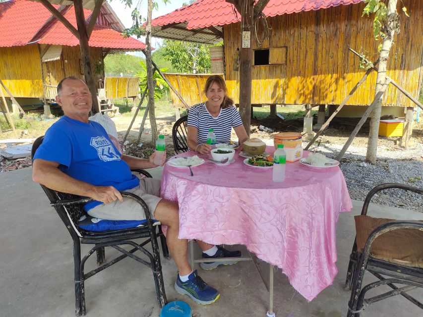 Battambang Unique Day Tours Mixing Bicycle -Tuk Tuk-Lunch - Common questions