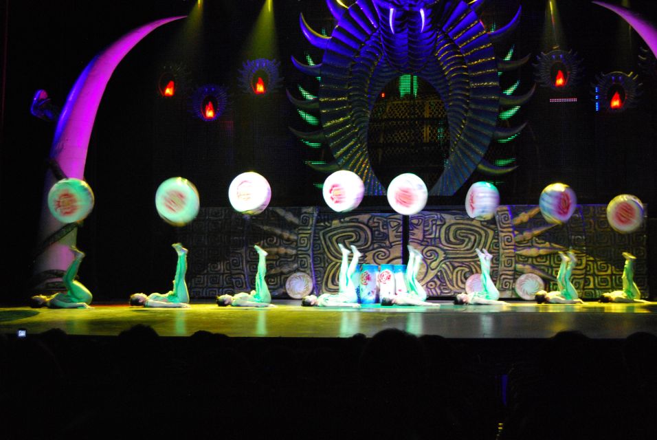 Beijing: Night Tour of Acrobatics Show Including Transfer - Additional Services