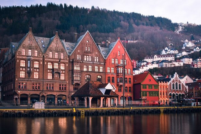 Bergen by Car Private Tour With Local Food Tasting - Booking Information and Pricing