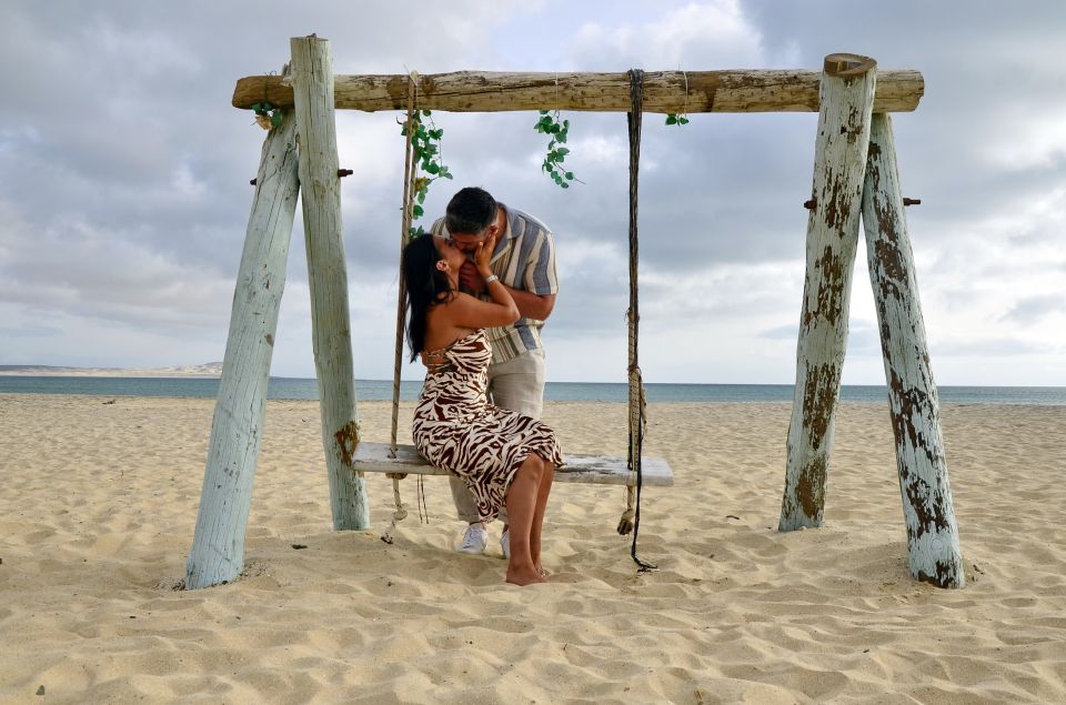 Boa Vista: Sunset Dinner With Afrikan Drums & Fire - Event Venue and Logistics