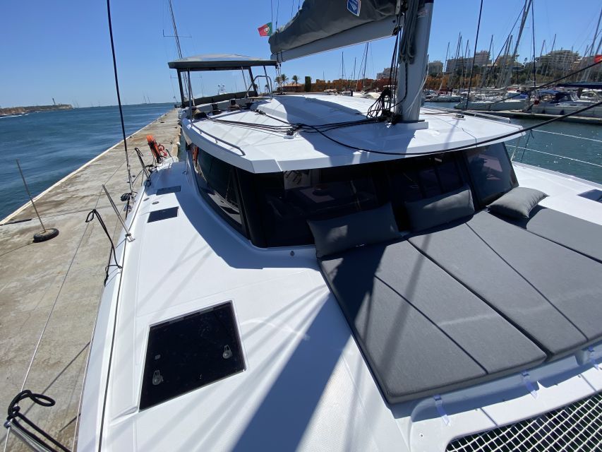 Boat in Algarve - Luxury Catamaran - Portimão - Participant Information