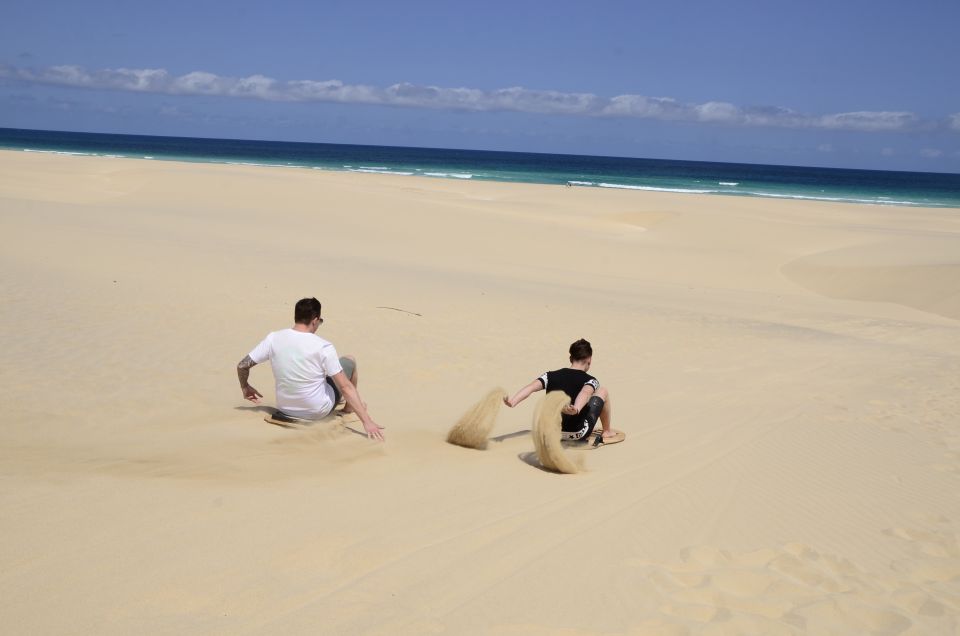 Boavista: Green Turtle & Shark Bay Sandboard Tour & Tasting - Payment and Reservation