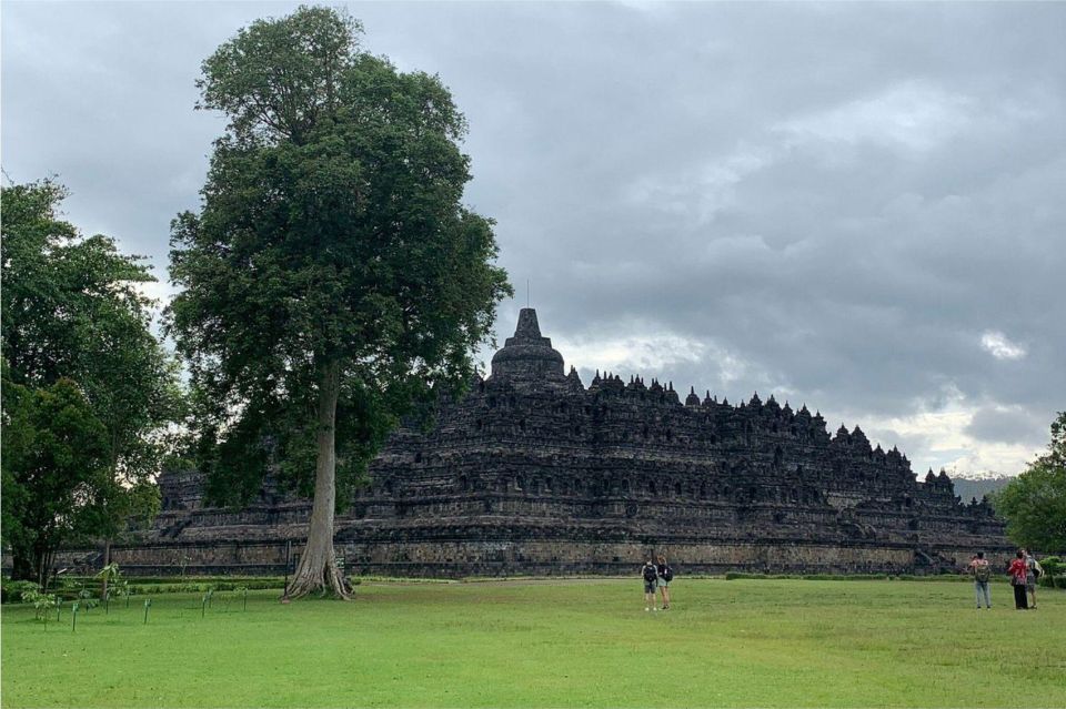Borobudur All Access & Prambanan Guided Tour With Entry Fees - Important Notes and Closure Information