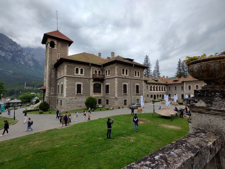 Brasov: Bran, Peles and Cantacuzino Castles Day Tour - Itinerary Details