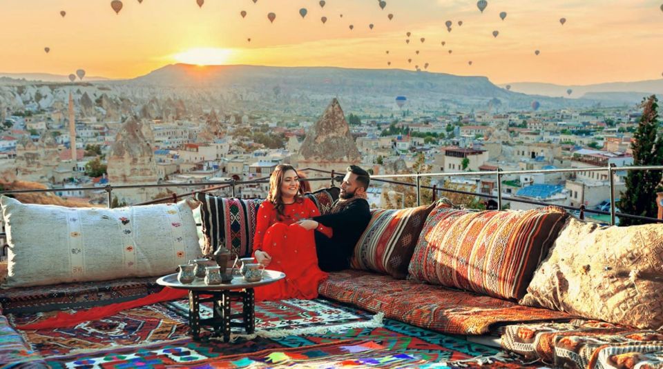 Breakfast in Cappadocia at Carpet Terrace With Balloons - Last Words