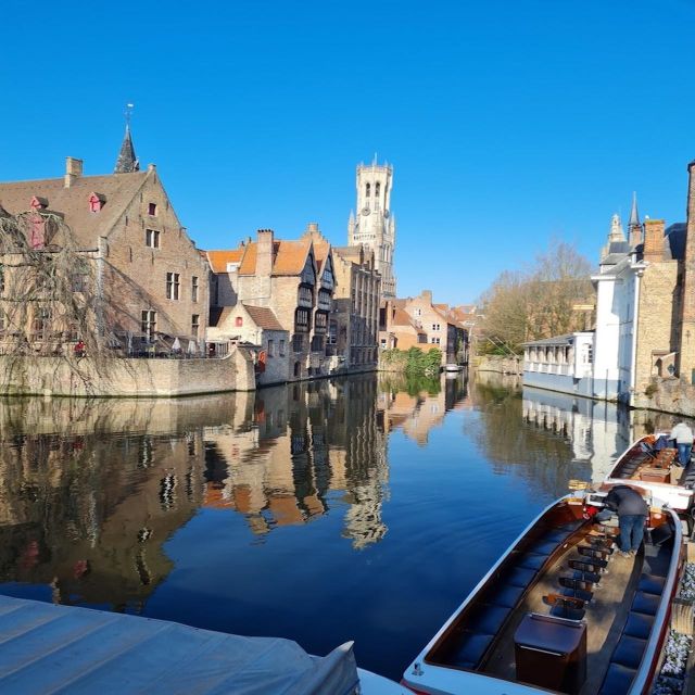 Brugge:Private Walking Tour & Chocolate, Local Guide - General Information