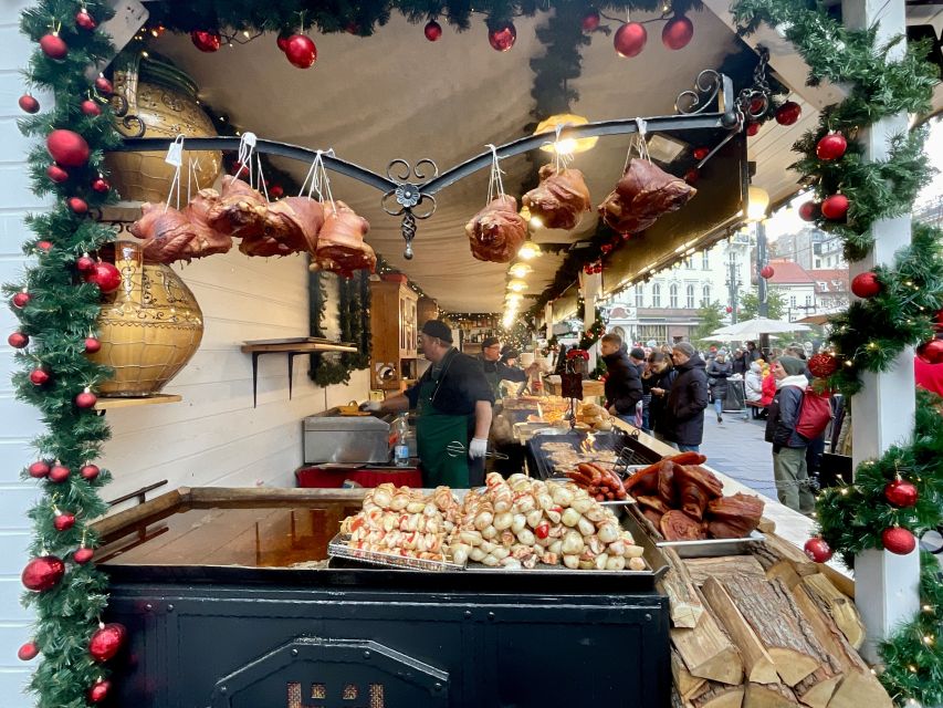 Budapest: Christmas Market Guided Walking Tour With Tastings - Reviews and Testimonials