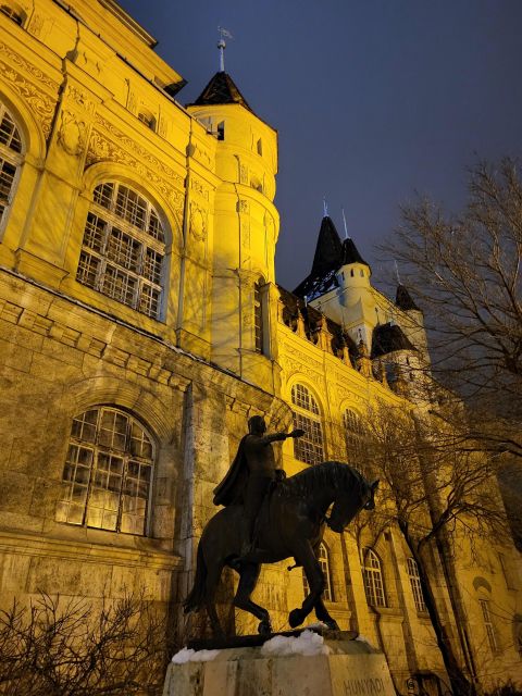 Budapest: Dracula's Hungarian Roots; Discovering City Park - Tracing Draculas Influence at Vajdahunyad Castle