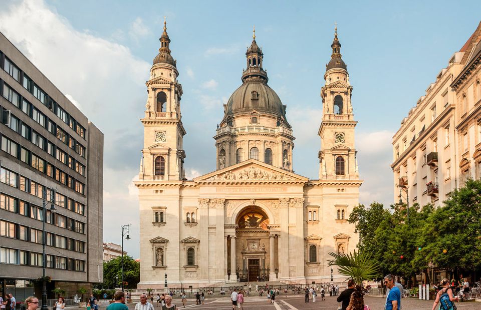 Budapest: Walking Tour in German - Customer Reviews