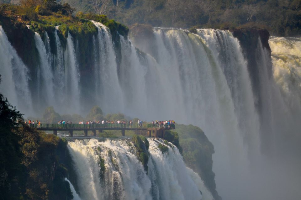 Buenos Aires: Iguazú Falls Day Trip With Flight & Boat Ride - Review Summary