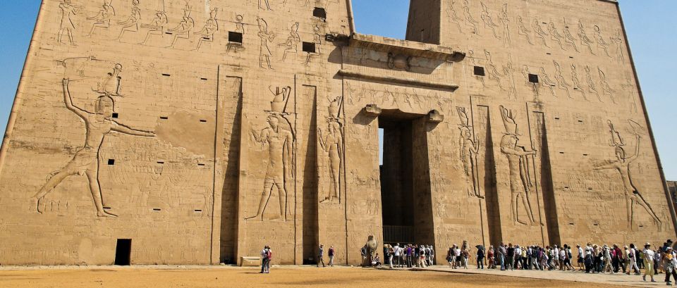 Cairo: Cairo and Luxor 4-Day Private Trip With Accommodation - Private Group Experience