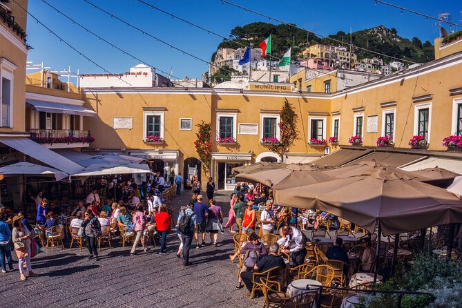 Capri Island Small Group Boat Tour From Naples - Overall Experience