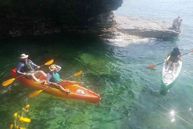 Cave Point Kayak Tour - Common questions