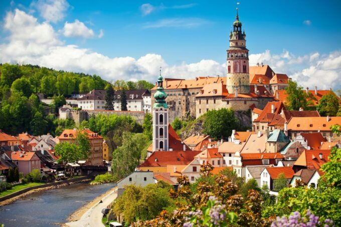 Cesky Krumlov Private Tour From Prague - Logistics and Booking