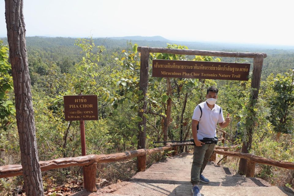 Chaing Mai: Private Trekking at Doi Inthanon and Pha Chor - Booking Specifics