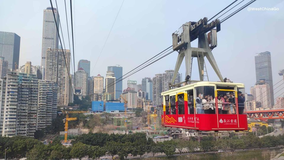 Chongqing: City Highlights Guided Private Tour With Lunch - Crown Grand Escalator Experience and Lunch